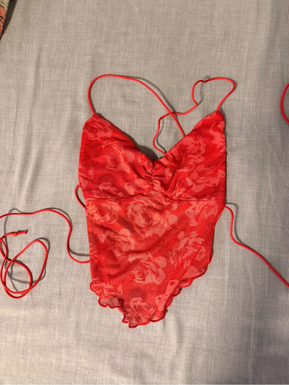SHEIN Red Floral Top with Ruffle Hem
